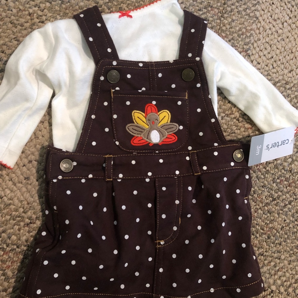 3 month turkey outfit-tags still on